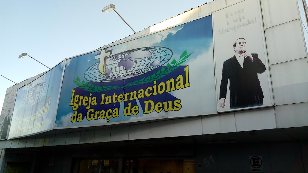 Fachada de Igreja Internacional da Graça de Deus