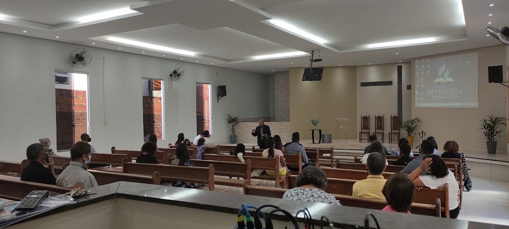 Fachada de Igreja Adventista Do Sétimo Dia - Maracanã