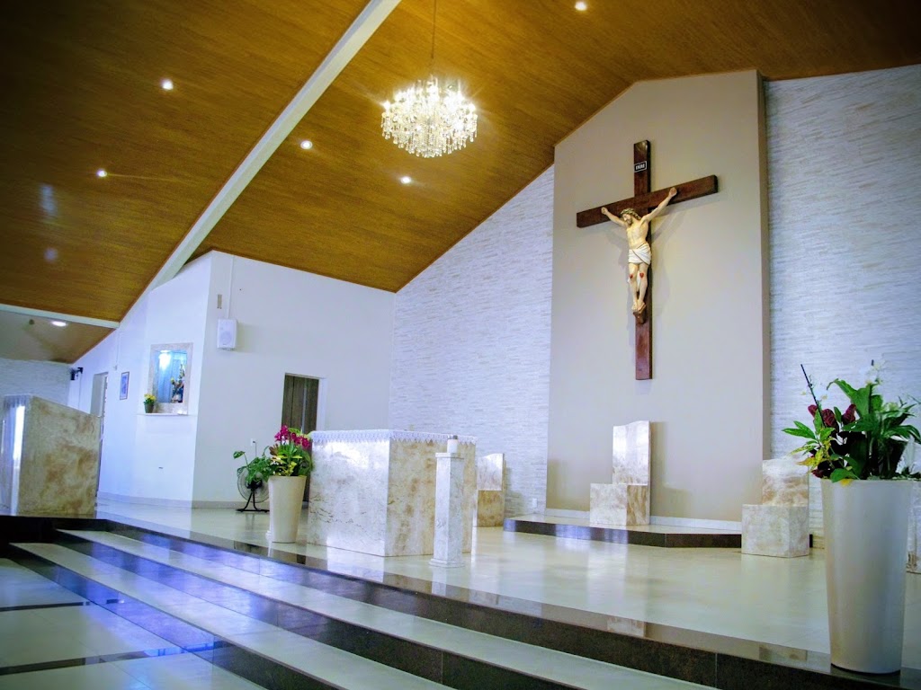 Fachada de Paróquia Nossa Senhora de Montes Claros