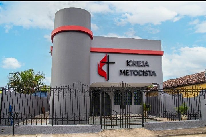 Fachada de Igreja Metodista em Tumiritinga