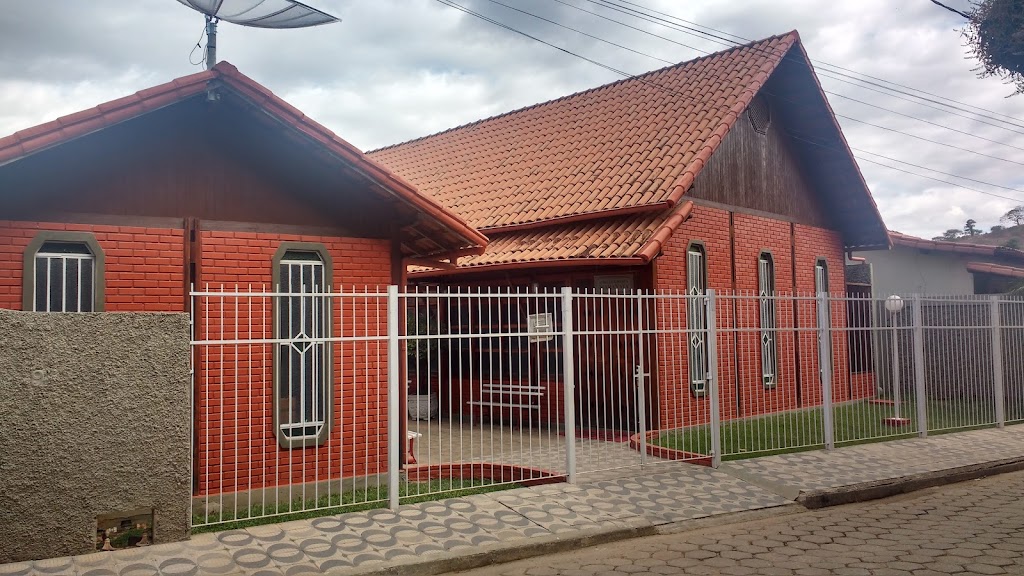 Fachada de Igreja Cristã Maranata