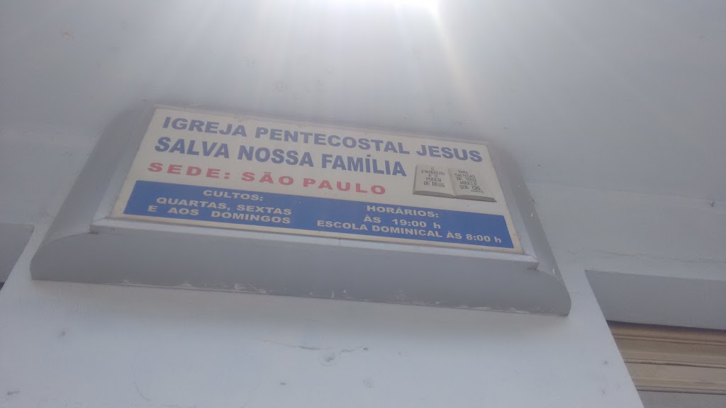 Fachada de Igreja Pentecostal Jesus Salva Nossa Família