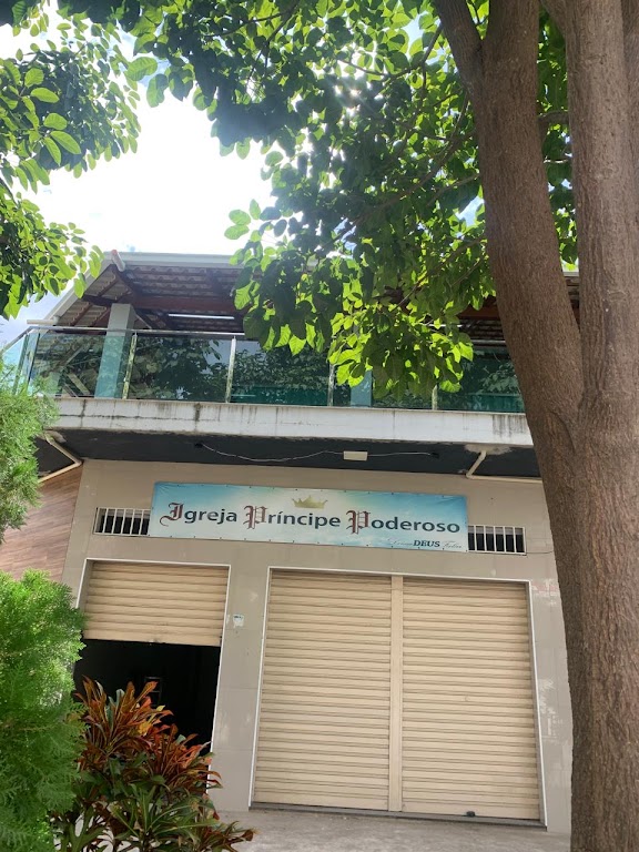 Fachada de Igreja Príncipe Poderoso - Governador Valadares
