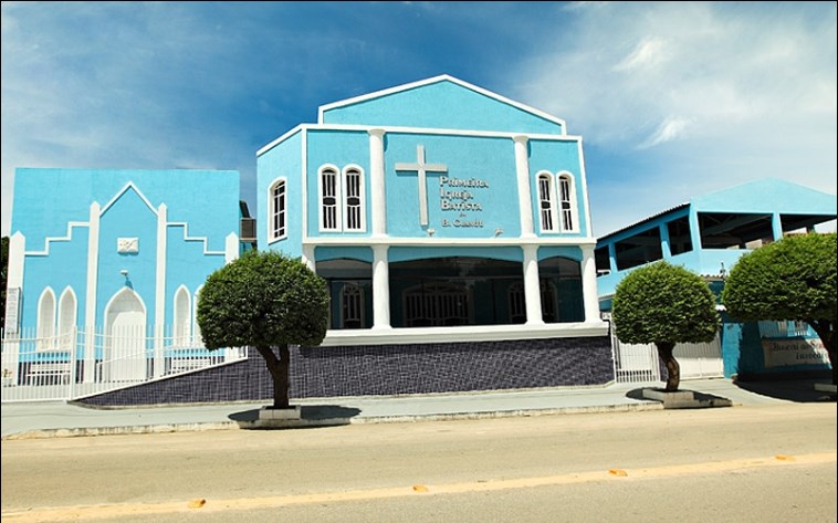Fachada de Primeira Igreja Batista de Baixo Guandú