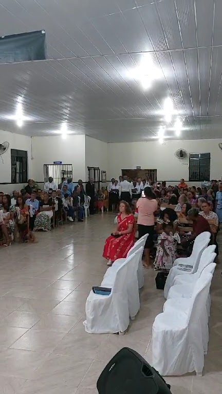 Fachada de Igreja Deus É Amor Bairro Mauá ES