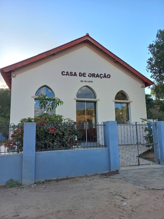 Fachada de Casa de Oração - Igreja Cristã Evangélica
