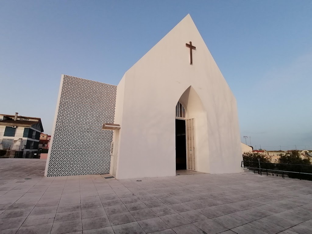 Fachada de Igreja Do Catujal