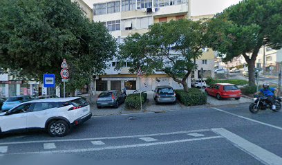 Fachada de Assembleia de Deus - Santa Iria