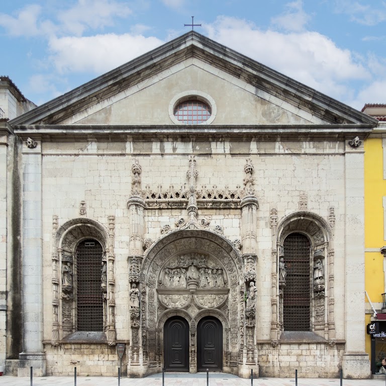 Fachada de Igreja de Nossa Senhora da Conceição Velha