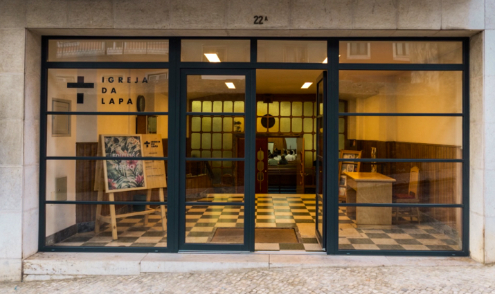 Fachada de Segunda Igreja Batista de Lisboa
