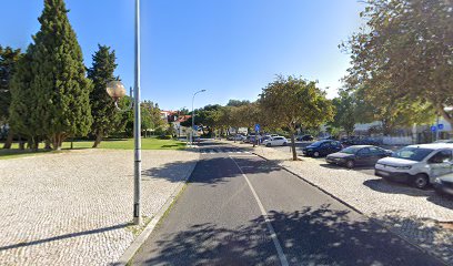 Fachada de Centro Social Paroquial de Nova Oeiras