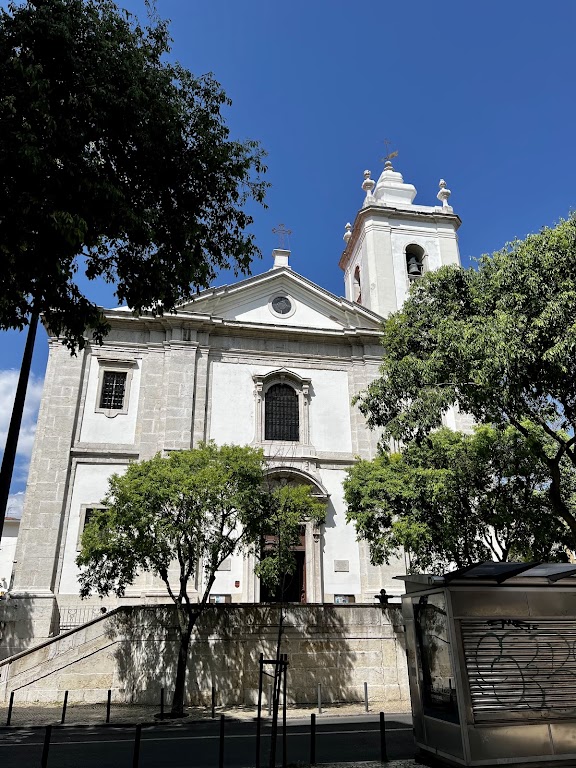 Fachada de Igreja de Nossa Senhora do Amparo de Benfica