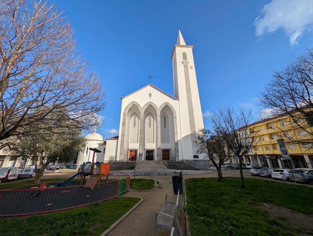 Fachada de Igreja Matriz da Amadora