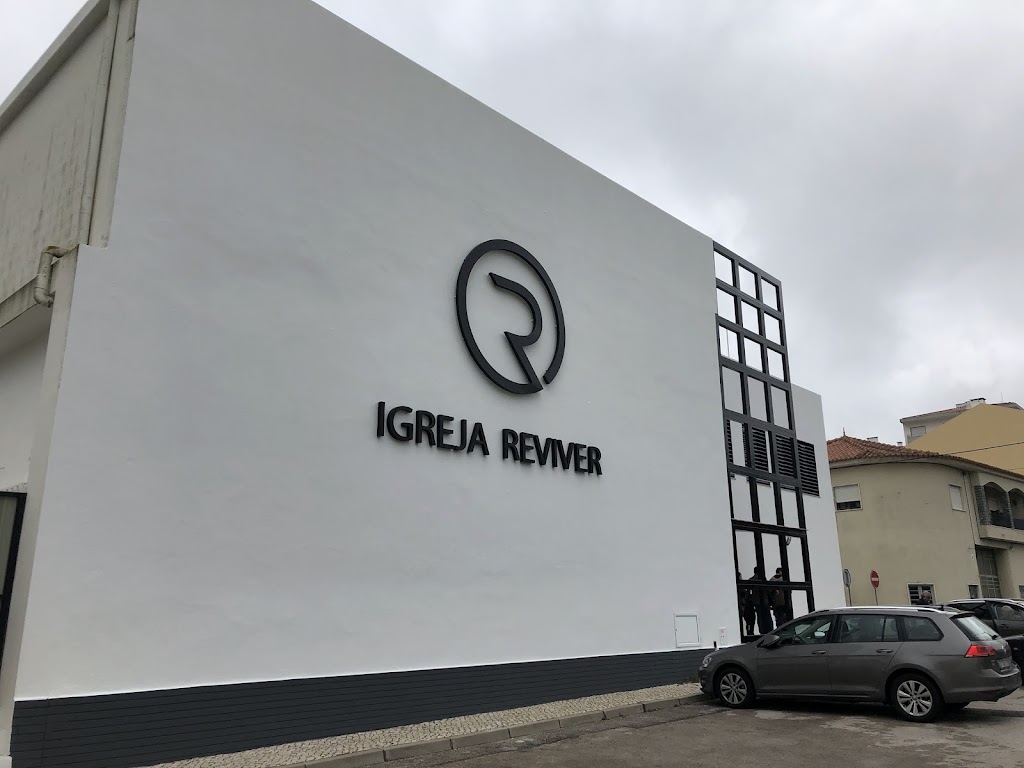 Fachada de Igreja Reviver Malveira