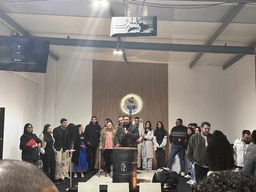 Fachada de Igreja Assembléia de Deus Portugal em Terrugem