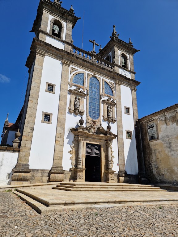 Fachada de Igreja Paroquial da Junqueira